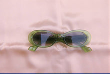 Load image into Gallery viewer, Buttercup Sunglasses
